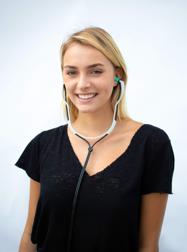 In-Ear ヘッドホン装着イメージ